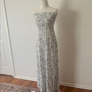 Forever 21 White Strapless Maxi Dress with Black Leaf Print